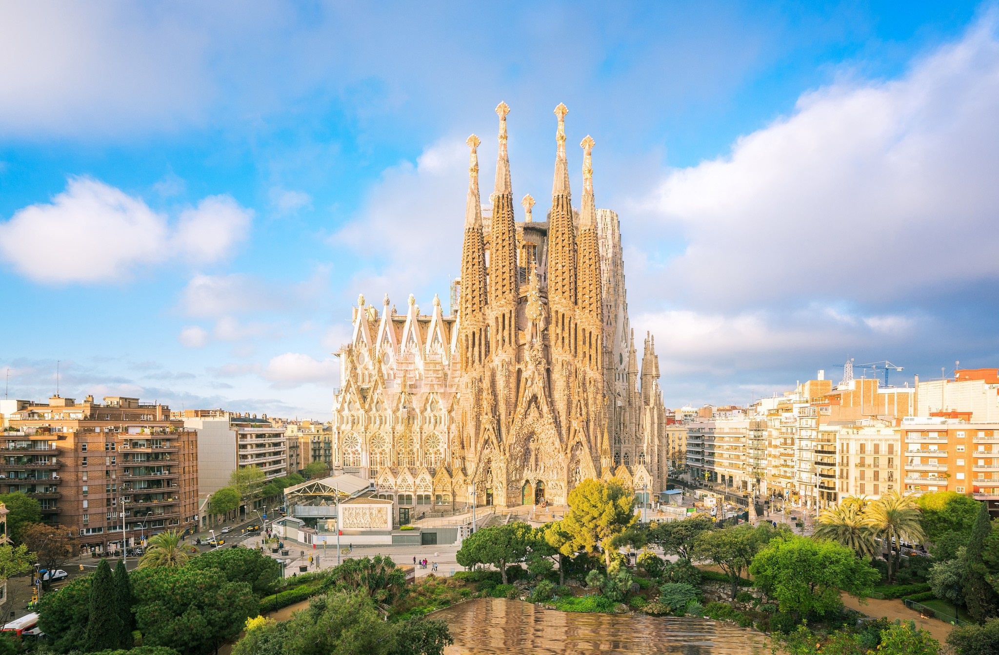 Best Things to Do in Barcelona, Spain