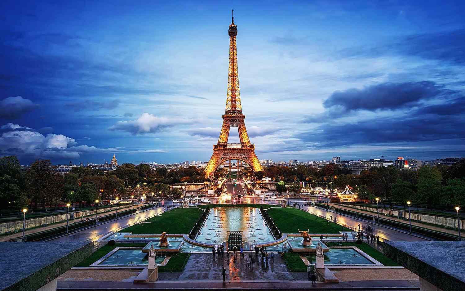 Best Things to Do at the Eiffel Tower, Paris