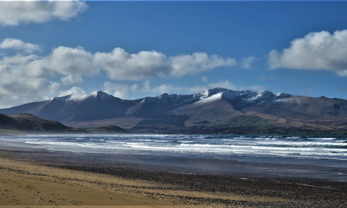 Dingle-Peninsula-kerry-Most-Beautiful-Place-to-Visit-in-Ireland