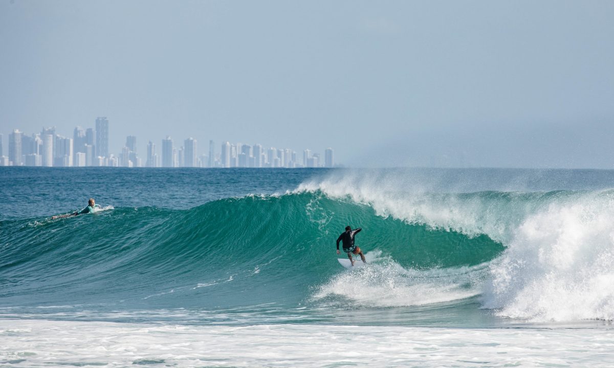 Gold-Coast-Queensland-Australia-Best-Beaches-for-Sea-Surfing-in-World