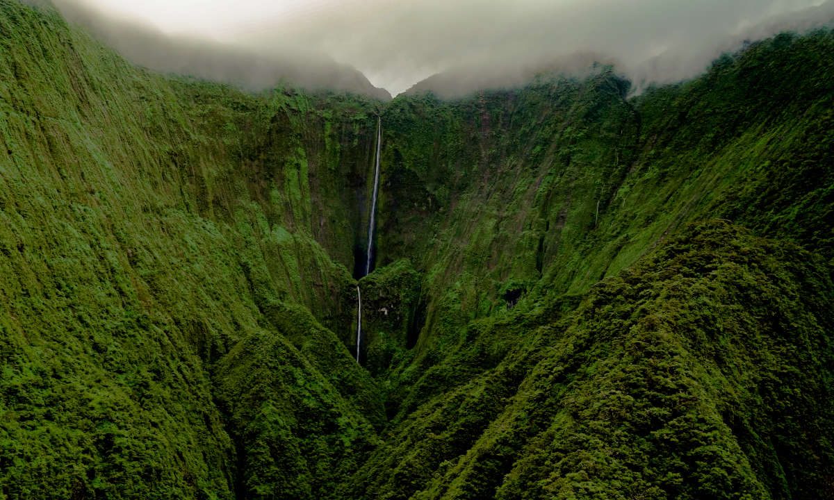 Olo'upena Falls, Hawaii, USA - Highest Waterfalls in the World