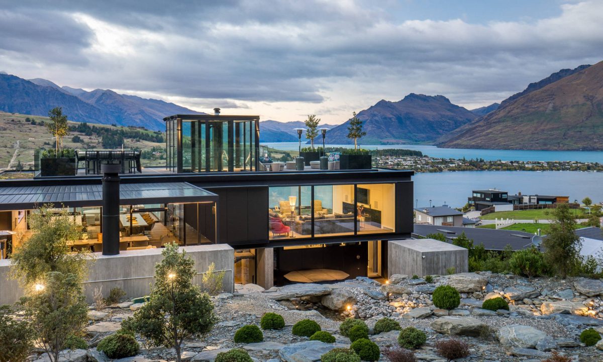 Queenstown, New Zealand - Best Honeymoon Destinations in the World