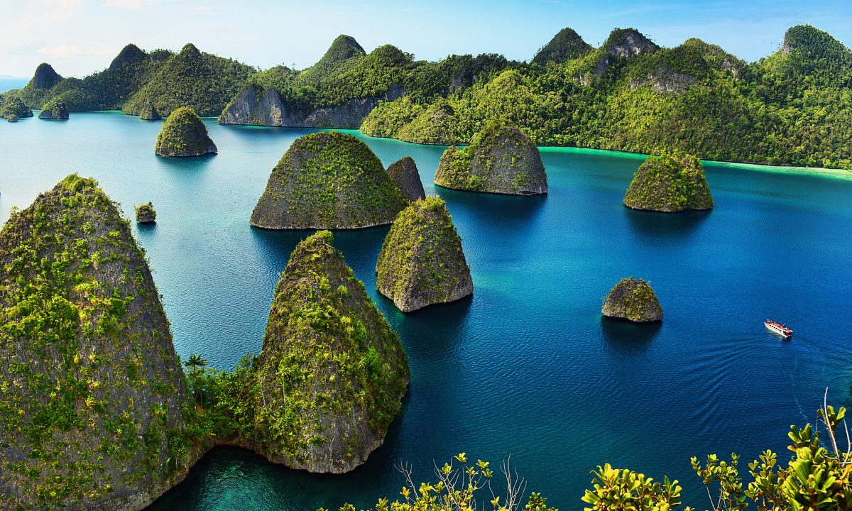 Raja Ampat-Most Beautiful Places to Visit in Indonesia