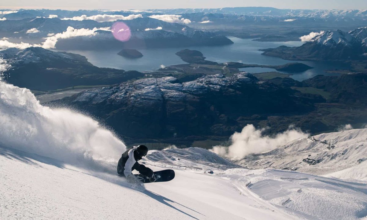 Treble-Cone-New-Zealand-Best-Ski-Resorts-of-World