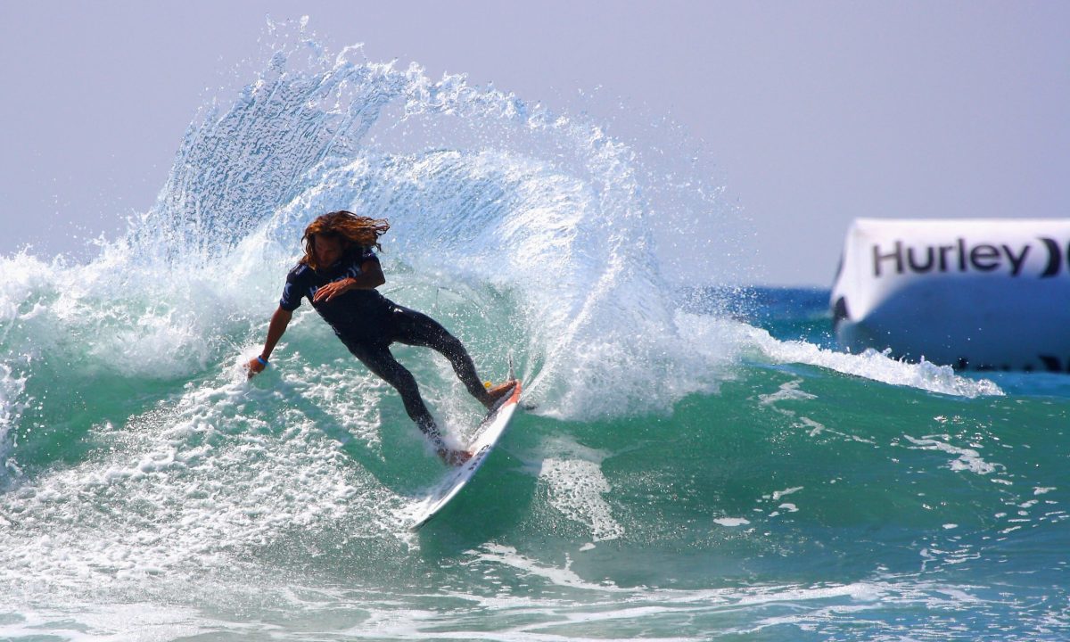 Sea-Surfing in Trestles Beaches, California